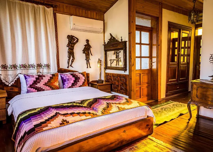 Stonehouse Selçuk