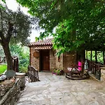 Stonehouse Pensiune 4*