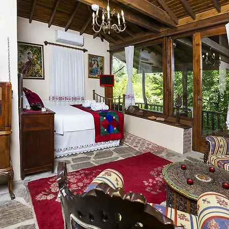 Stonehouse * Selçuk