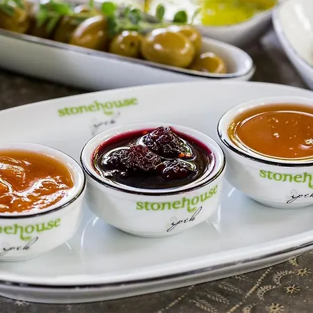 Stonehouse בית הארחה סלצ'וק