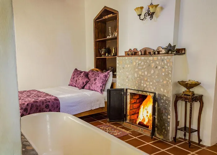 Stonehouse 4*