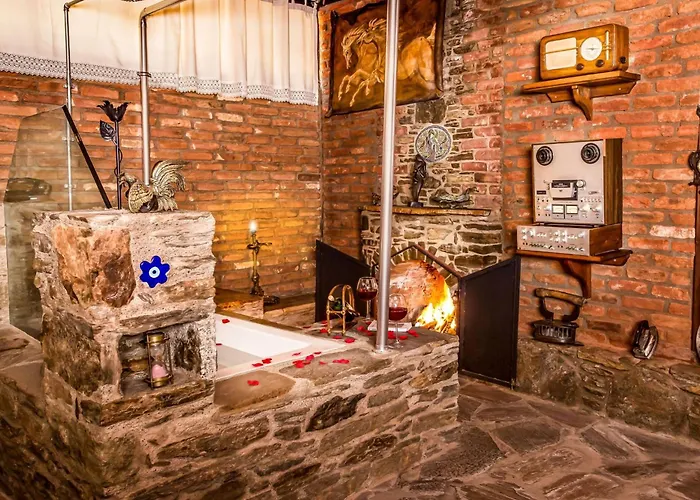 Stonehouse 4*