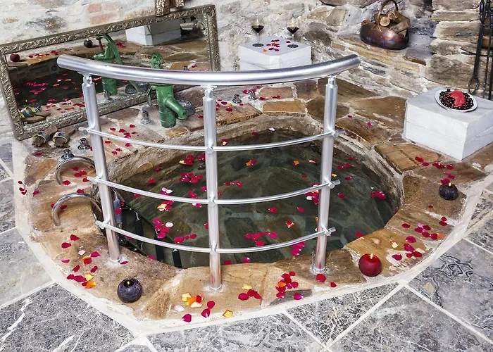Stonehouse Selcuk